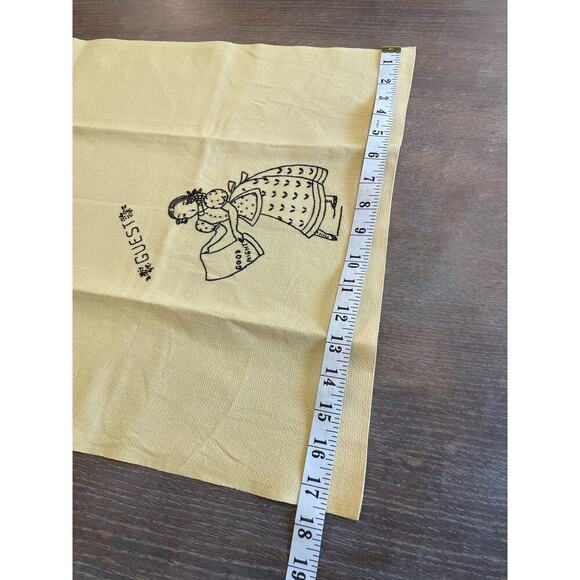 Vintage Embroidered "Guest" Hand Towel - Picture 2 of 5